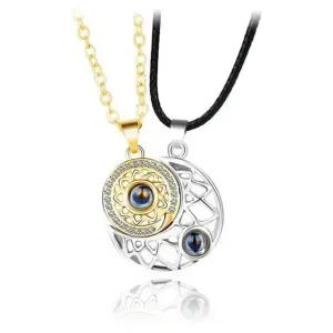100 Languages I Love You Projection Magnetic Couple Heart Necklace