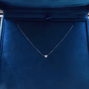 18K Gold Classic Diamond Pendant Necklace Exclusively Handcrafted 0.10 Carat Natural Diamond (H-F Color, VS1-VS2 Clarity)