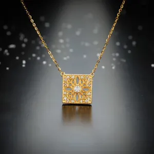 18K Gold Diamond Emerald Necklaces Pandent Exclusively Handcrafted 0.055 Carat Natural Diamond (H-F Color, VS1-VS2 Clarity)