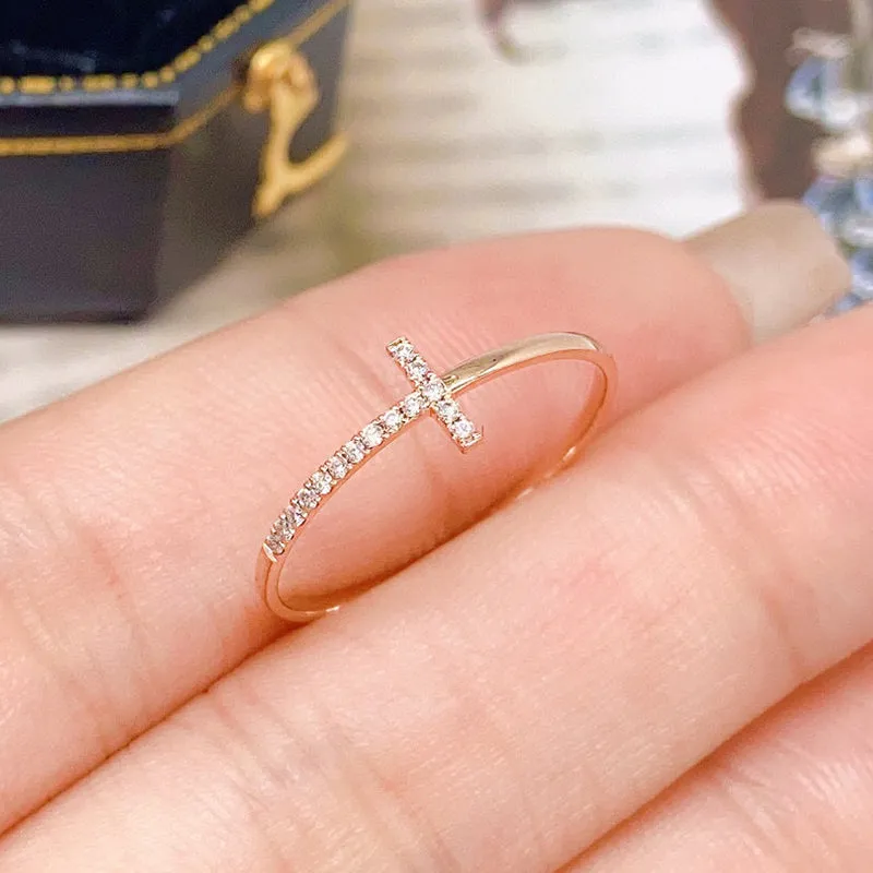 18K Gold Fashion Diamond Ring Exclusively Handcrafted 0.057 Carat Natural Diamond (H-F Color, VS1-VS2 Clarity)