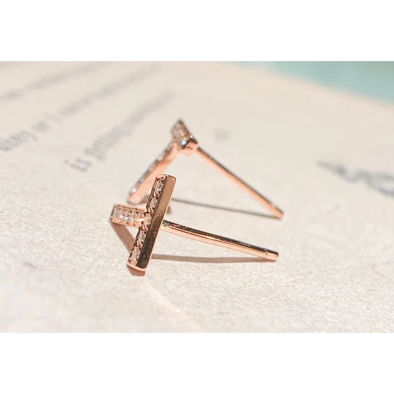 18K Gold Letter T 0.065ct Real Diamond Stud Earrings