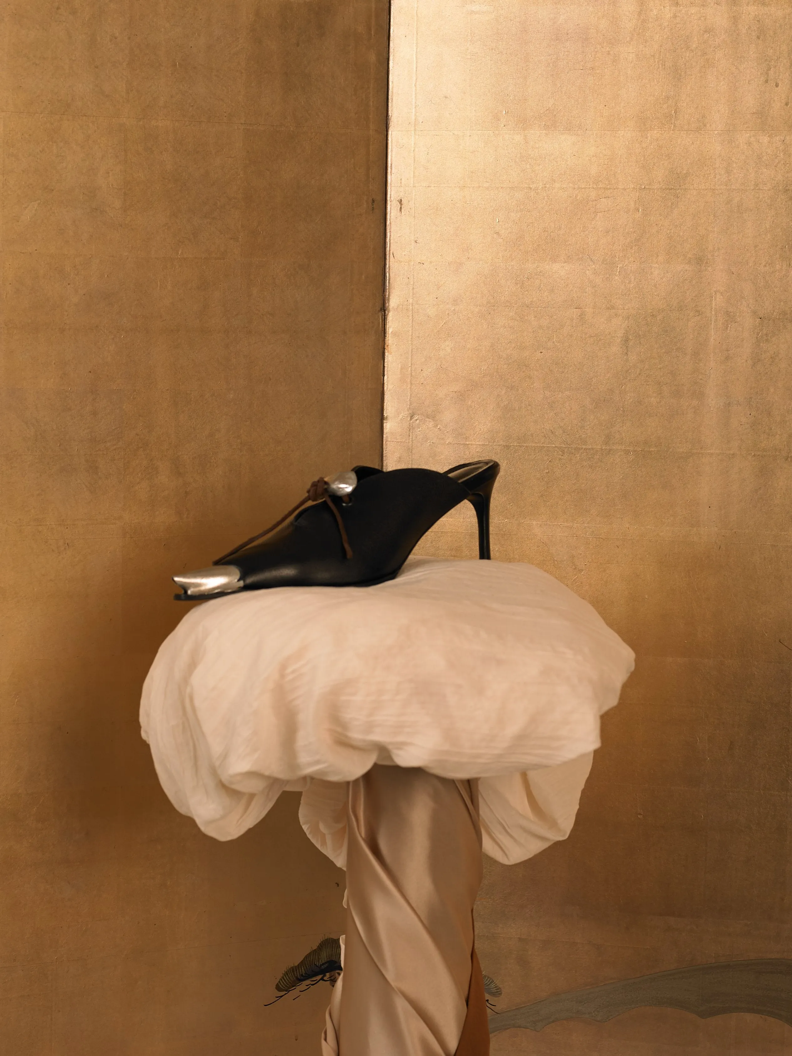 Artisanal Lunna Heeled Mules - Black/Silver