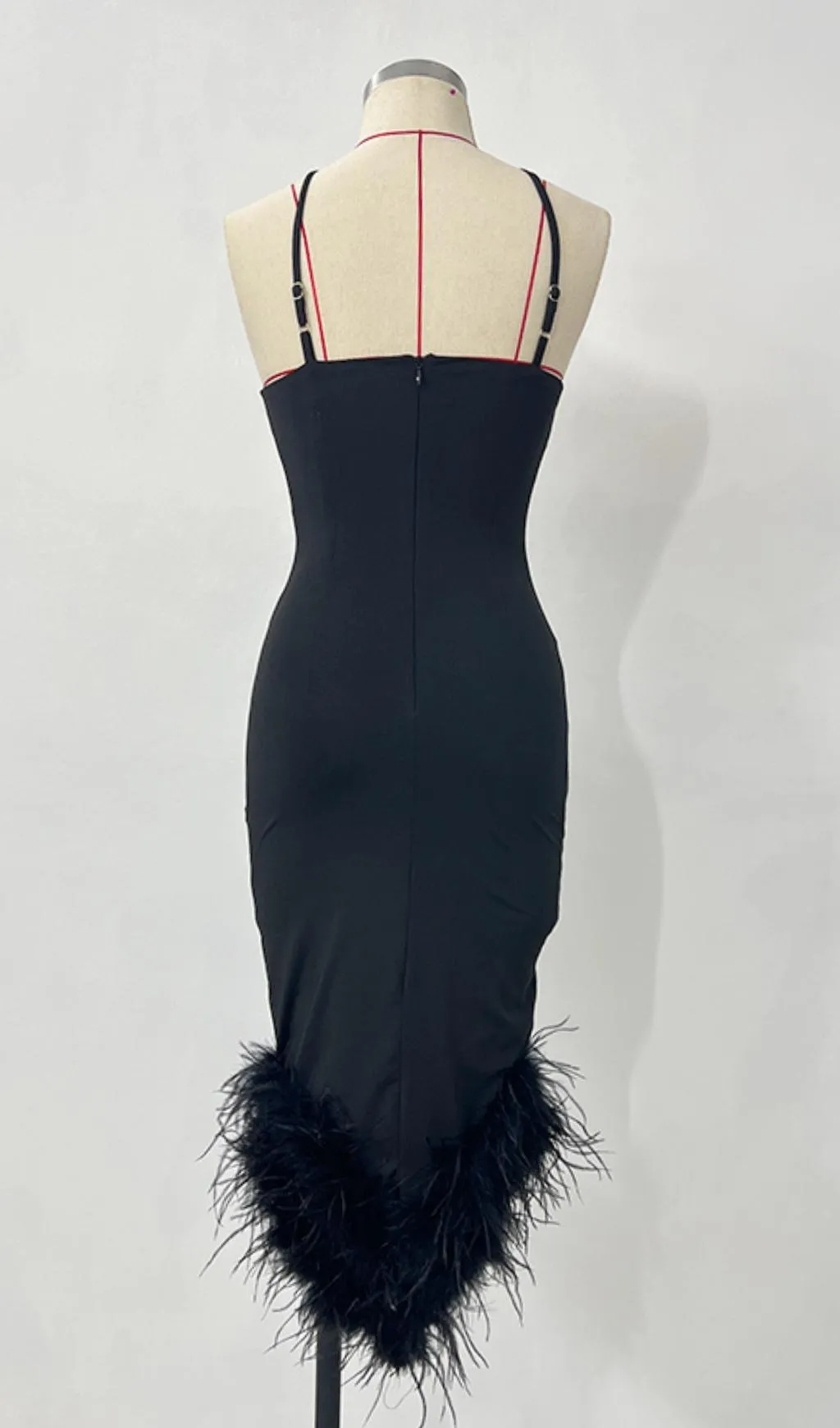 BANDAGE FEATHER BACKLESS MAXI DRESS IN VERDE