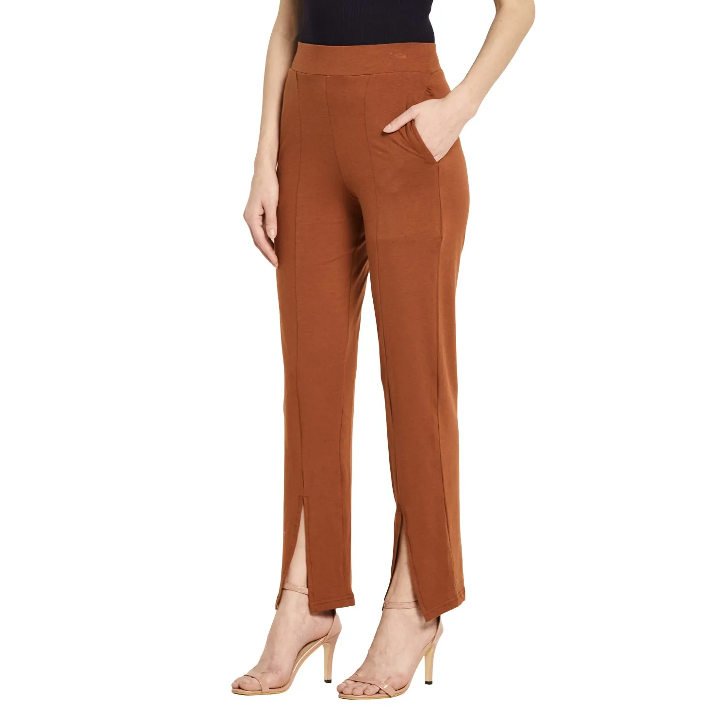 BAY WATCH BRALETTE & FRONT SLIT STRAIGHT FIT PANT