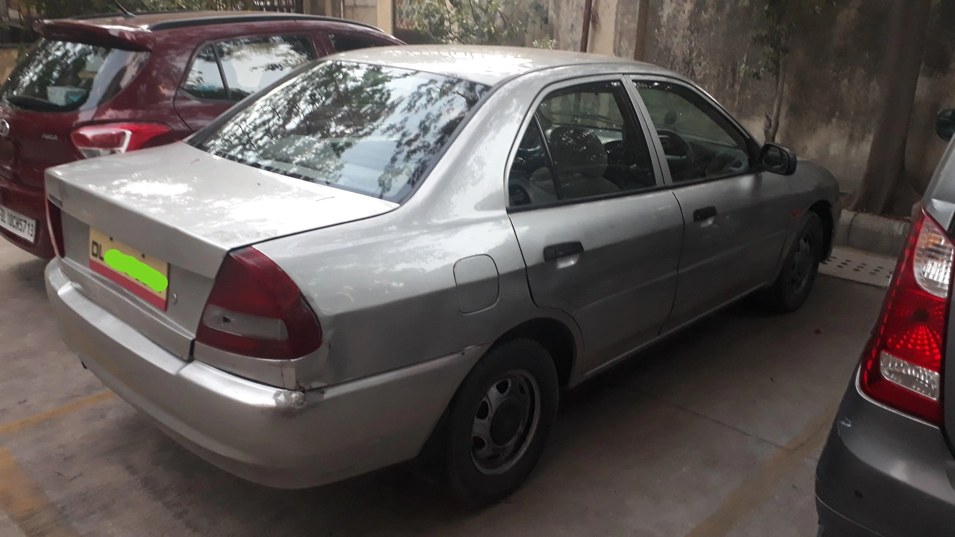 Classic Mitsubishi Lancer 1999, MT, Silver