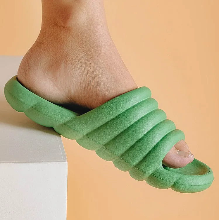 Cloudy • Non-Slip Comfy Slides