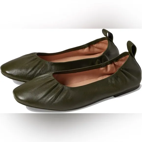 Cole Haan York Buttery Soft Ballet Sz 7.5B