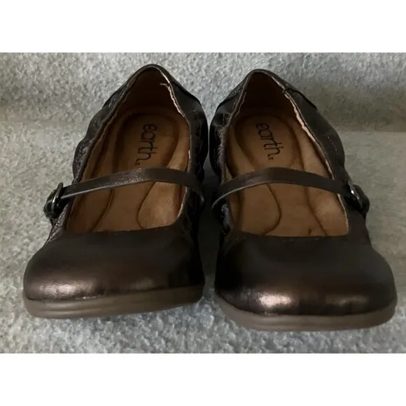 Earth Korvino Women's Size 6.5m Brown Leather Mary Jane Flats Round Toe