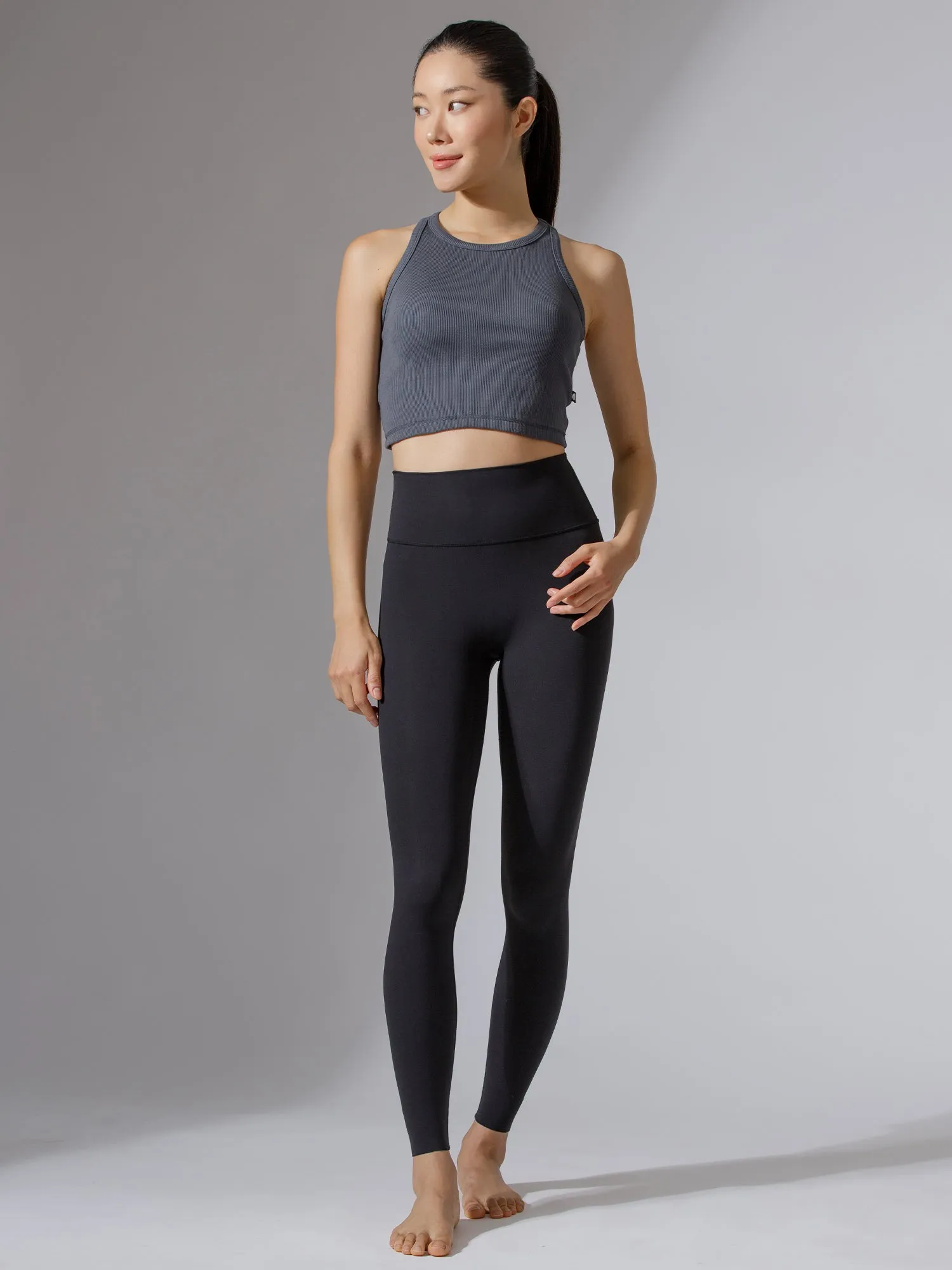 EVERYDAY RIBBED CROPPED SINGLET, DARK GREY