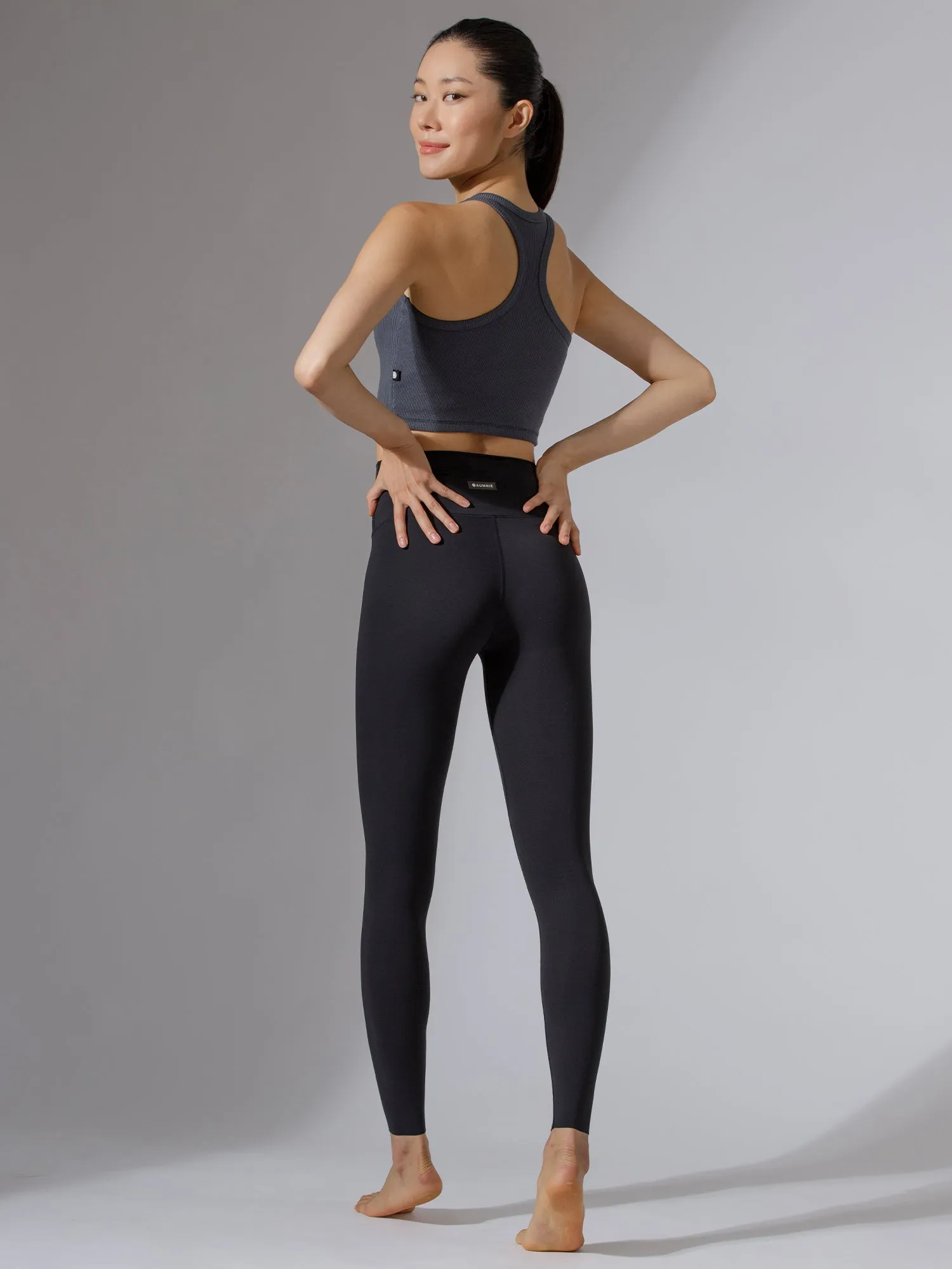 EVERYDAY RIBBED CROPPED SINGLET, DARK GREY