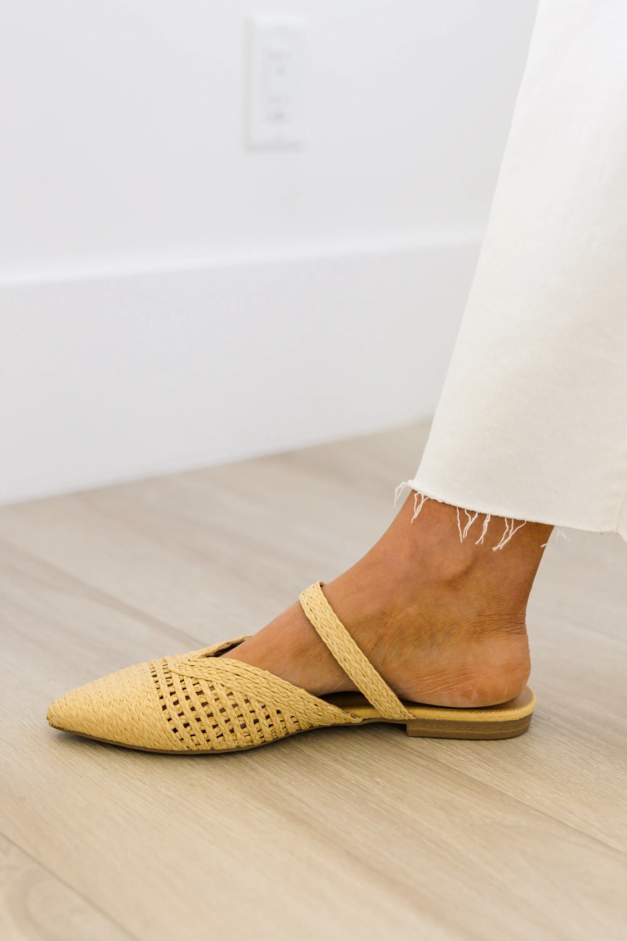 For The Moment Flats, Beige