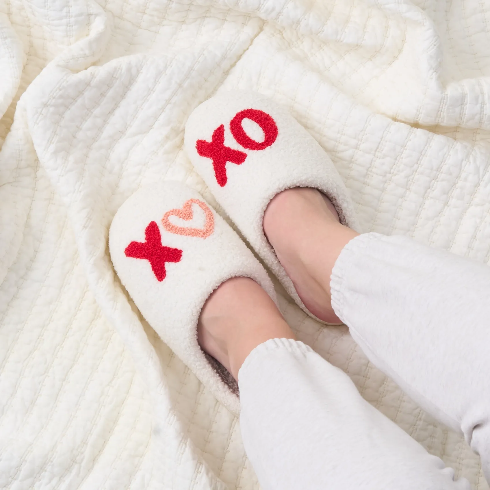 Fuzzy XOXO Slippers