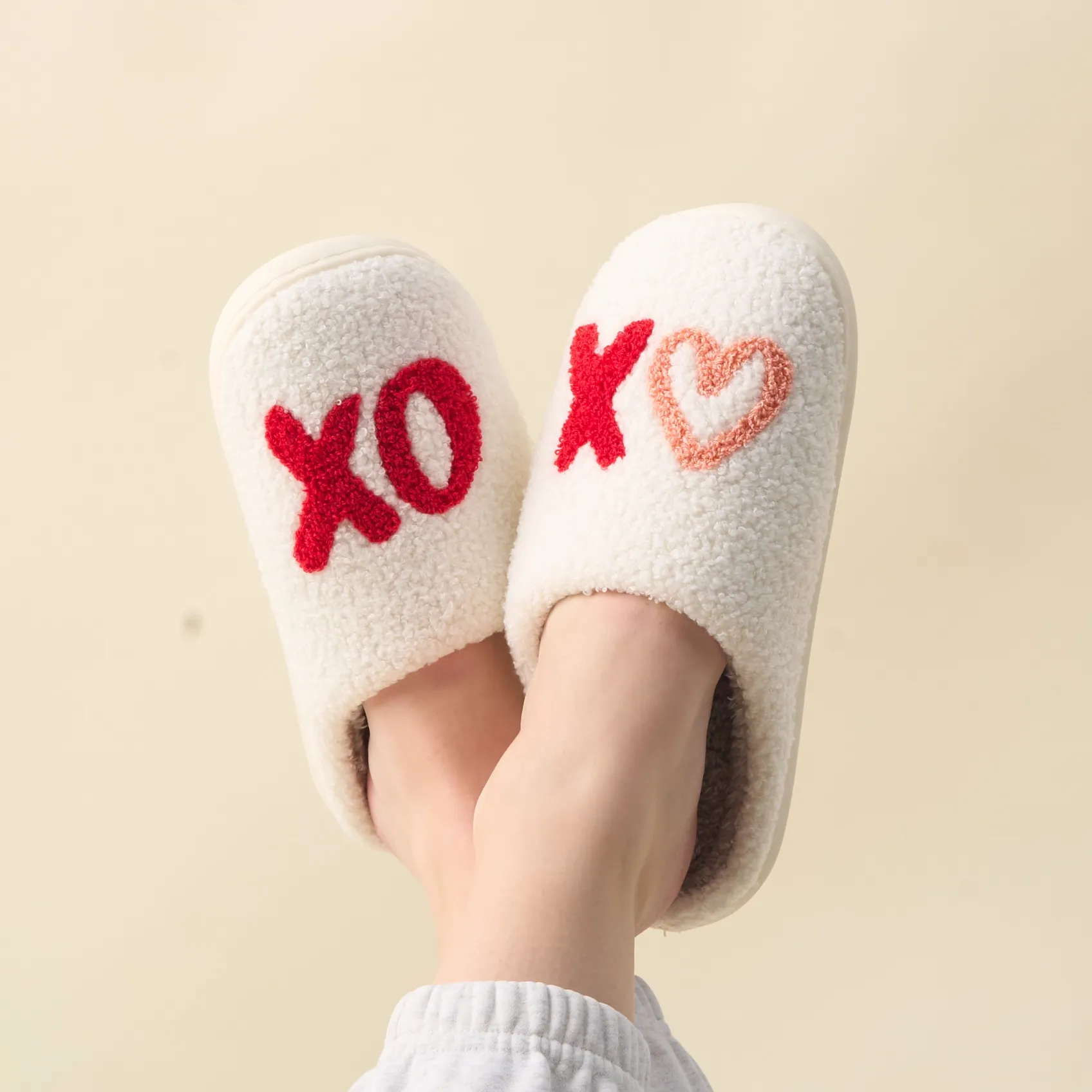 Fuzzy XOXO Slippers