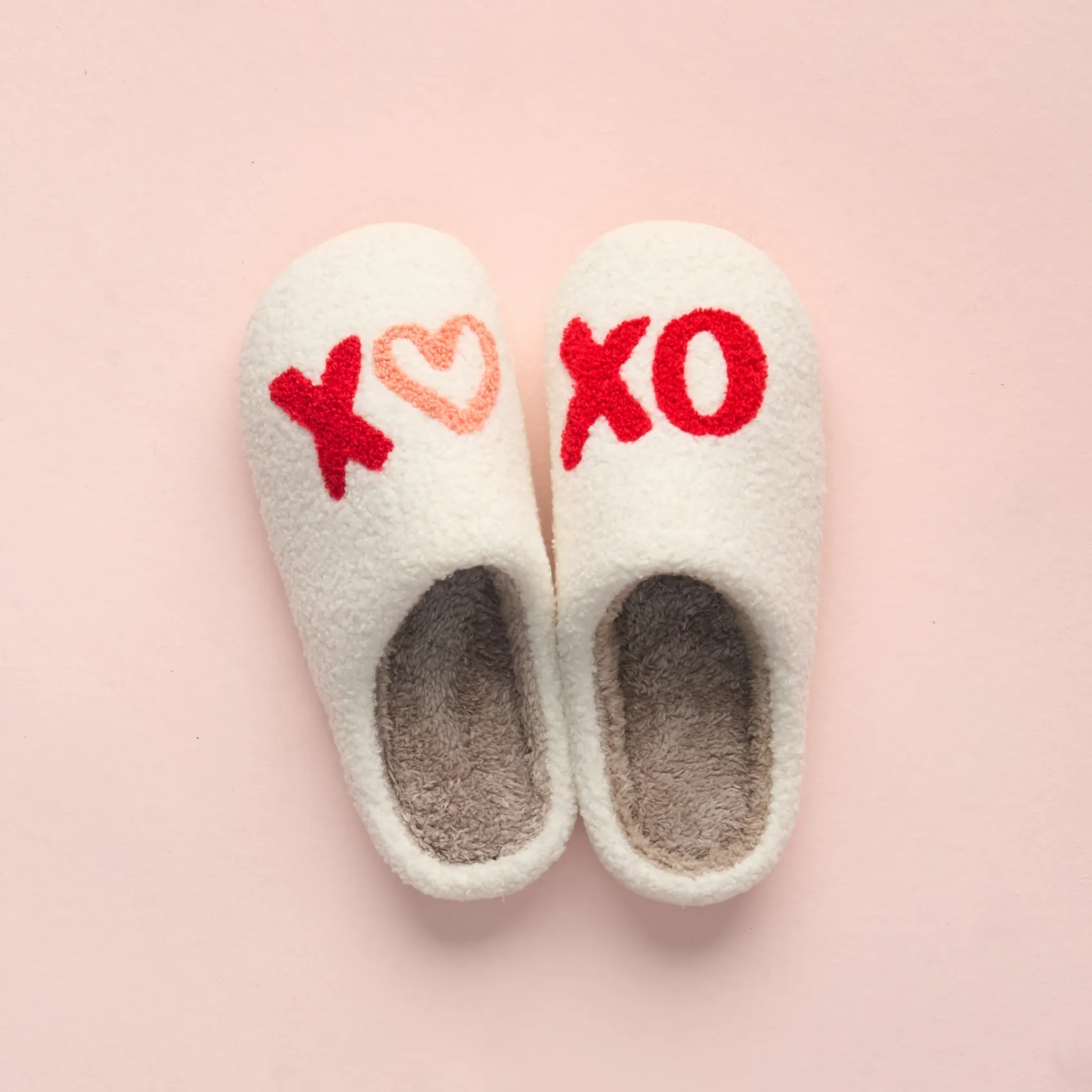 Fuzzy XOXO Slippers