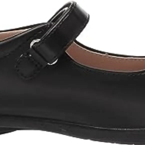 Girls Closed Toe Maryjane Flats