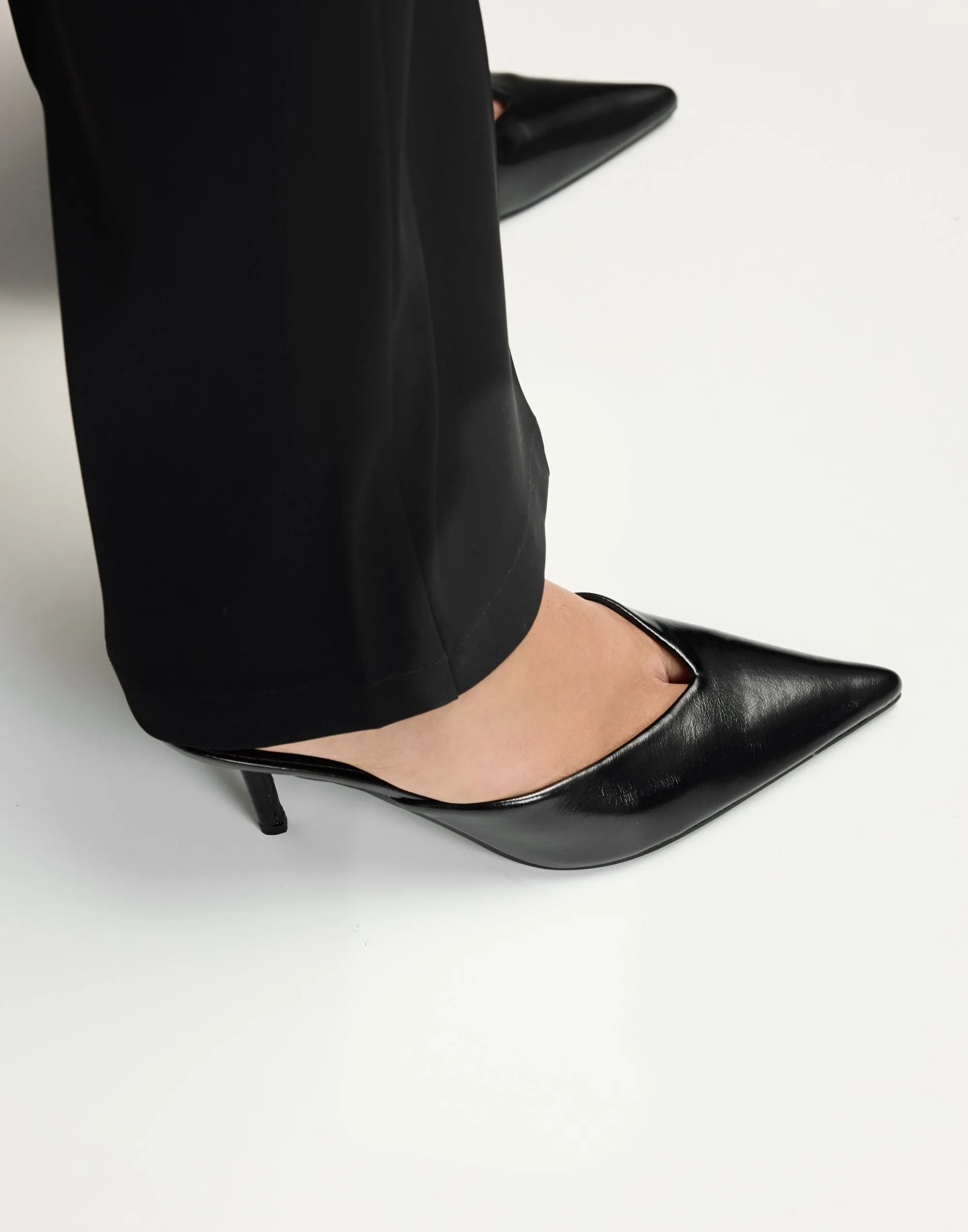 Karey Heels (Black Shine) - By Billini