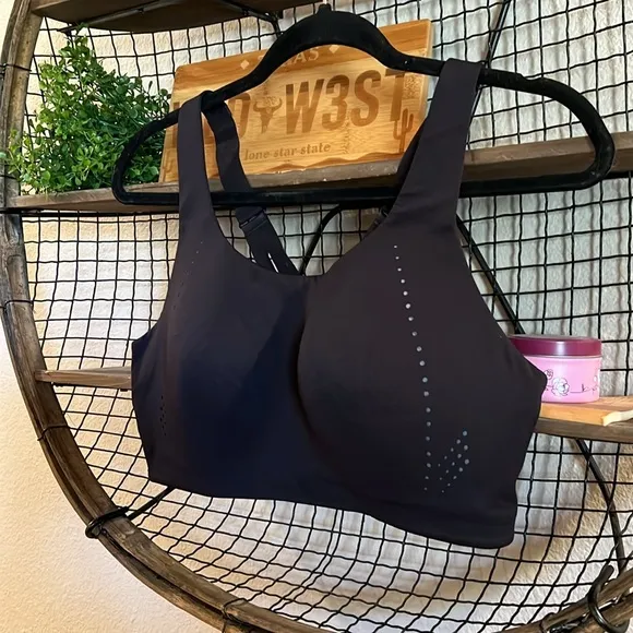 Lululemon AirSupport Bra *High Support, C-DDD Cups Size 36D EUC $98