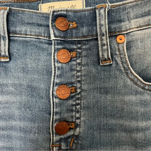 Madewell Cali Demi-Boot Jeans in Bess Wash: Button-Front Edition Size 27