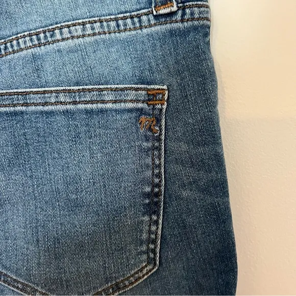 Madewell Cali Demi-Boot Jeans in Bess Wash: Button-Front Edition Size 27