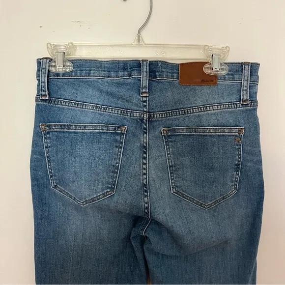 Madewell Cali Demi-Boot Jeans in Bess Wash: Button-Front Edition Size 27