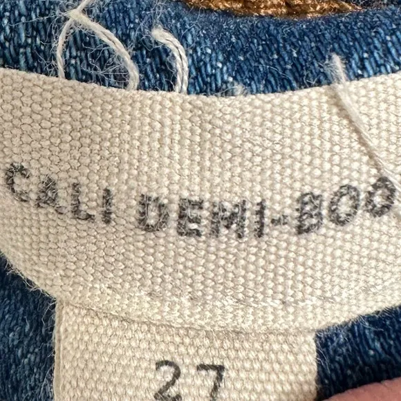 Madewell Cali Demi-Boot Jeans in Bronson Wash Blue Button-Front Edition Size 27