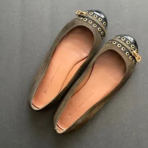 Marc Jacobs Olive Suede Corduroy Ballet Flats Slip On Zipper Detail Size 37 $289