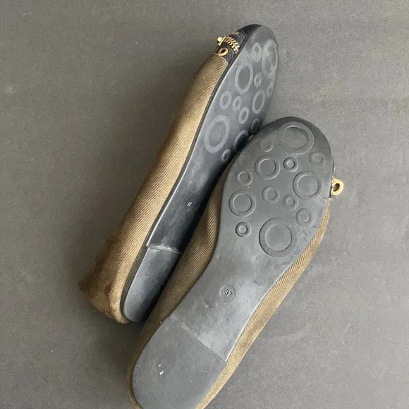 Marc Jacobs Olive Suede Corduroy Ballet Flats Slip On Zipper Detail Size 37 $289