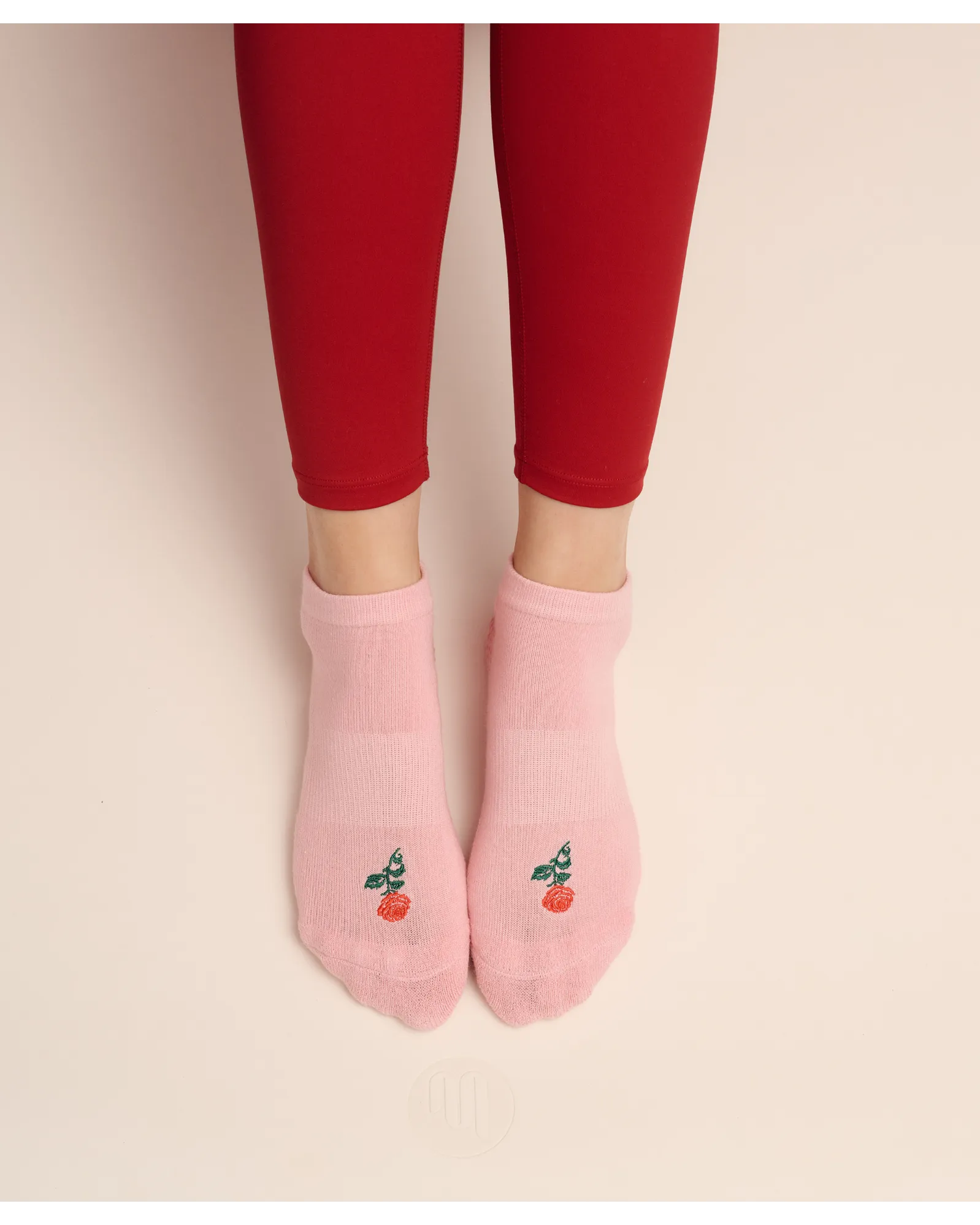 Move Active Classic Low Rise Grip Socks -  Vintage Rose