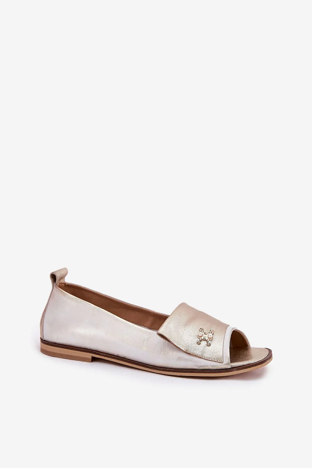 Natural leather ballet flats