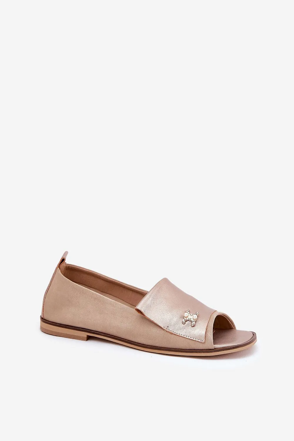 Natural leather ballet flats