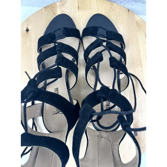 Neiman Marcus Gladiator Sandal Womens Size 8 Black Suede Leather Strappy Tie Zip