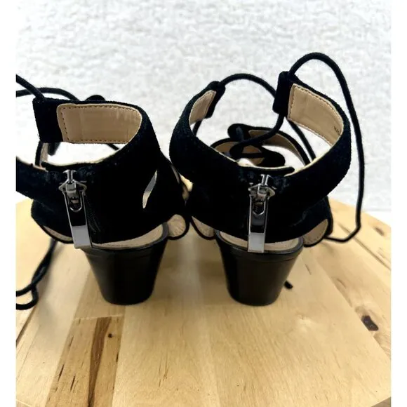 Neiman Marcus Gladiator Sandal Womens Size 8 Black Suede Leather Strappy Tie Zip