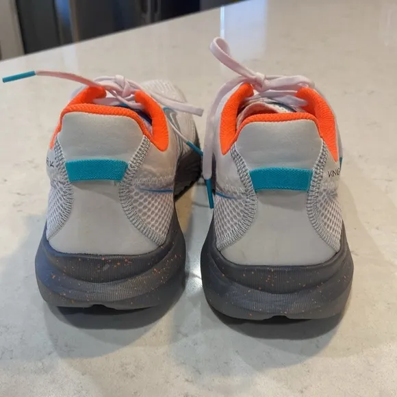 NEW Saucony Men's Kinvara 14 Sneaker Size 11 1/2 MSRP $120.00