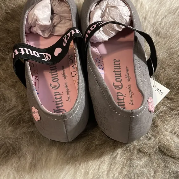 NWT Juicy Couture Catalina Flats in Pewter / Black - Girls Size 3