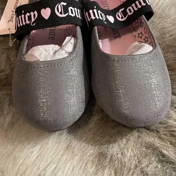 NWT Juicy Couture Catalina Flats in Pewter / Black - Girls Size 3