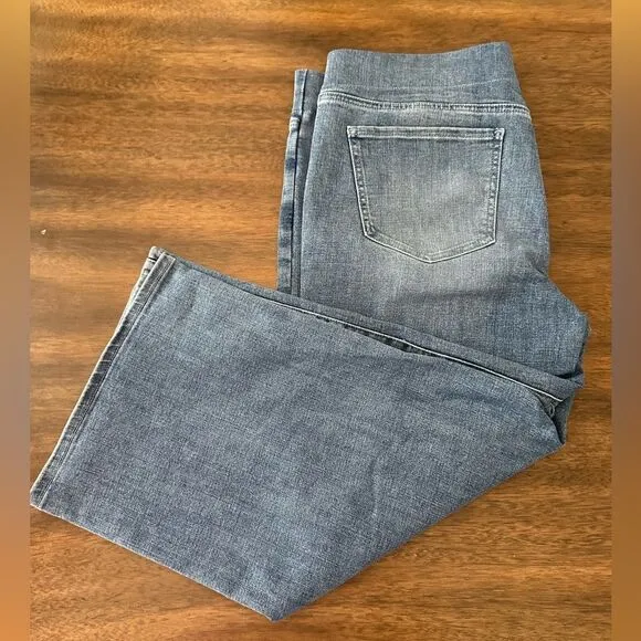 NYDJ High Rise Pull On Cropped Jeans