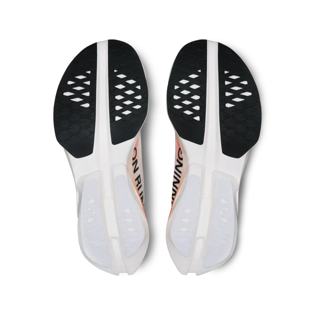 On Cloudboom Strike (Women) - White/Black