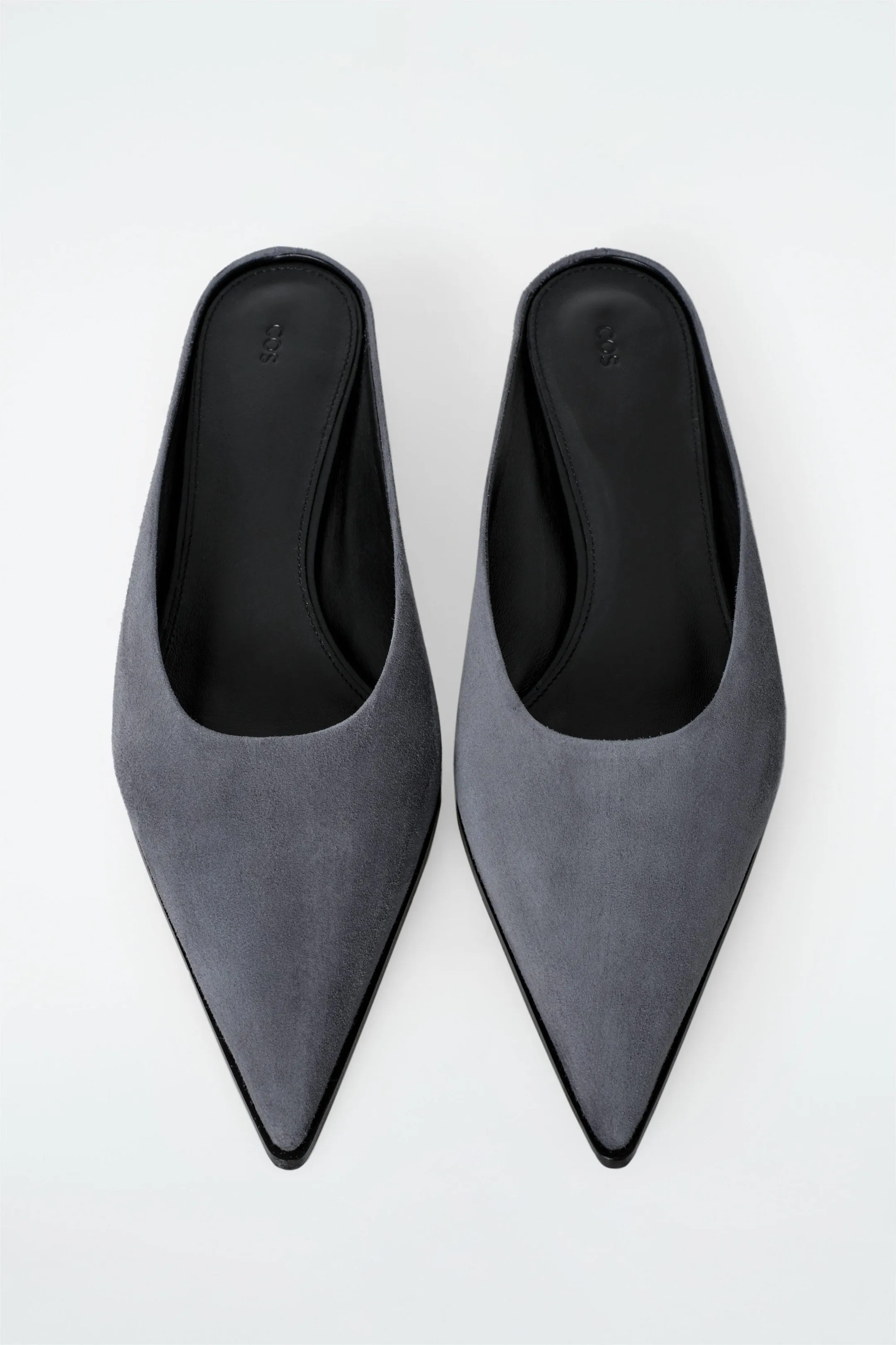 Pointed suede mules