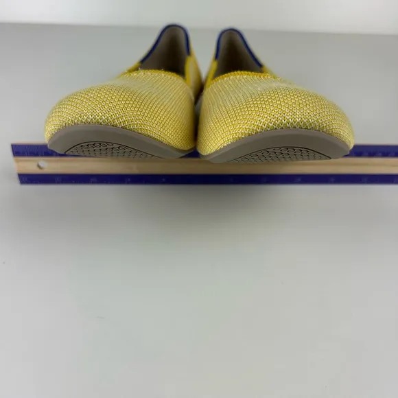 ROTHY SUNSHINE ROUND TOE FLATS SIZE 9