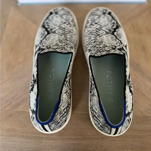 Rothy’s Retired The Original Slip On Sneaker in Python Size 8.5