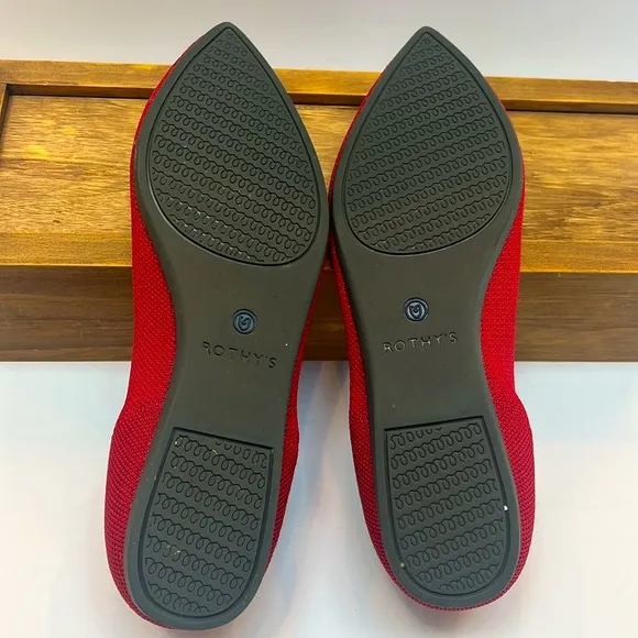 Rothy’s The Point Bright Red Knit Fabric Slip On Ballet Flats. S-6.5