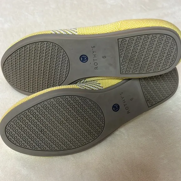 ROTHY’S Yellow Round - Toe Flats Size 6