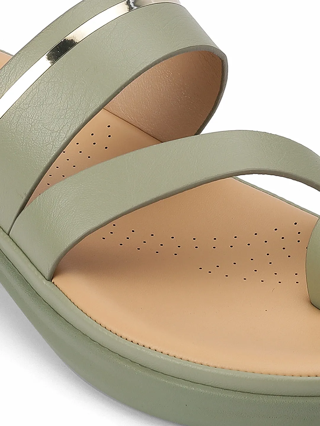 Round Toe Flat Sandals