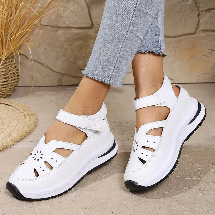 Round Toe Platform Sandals