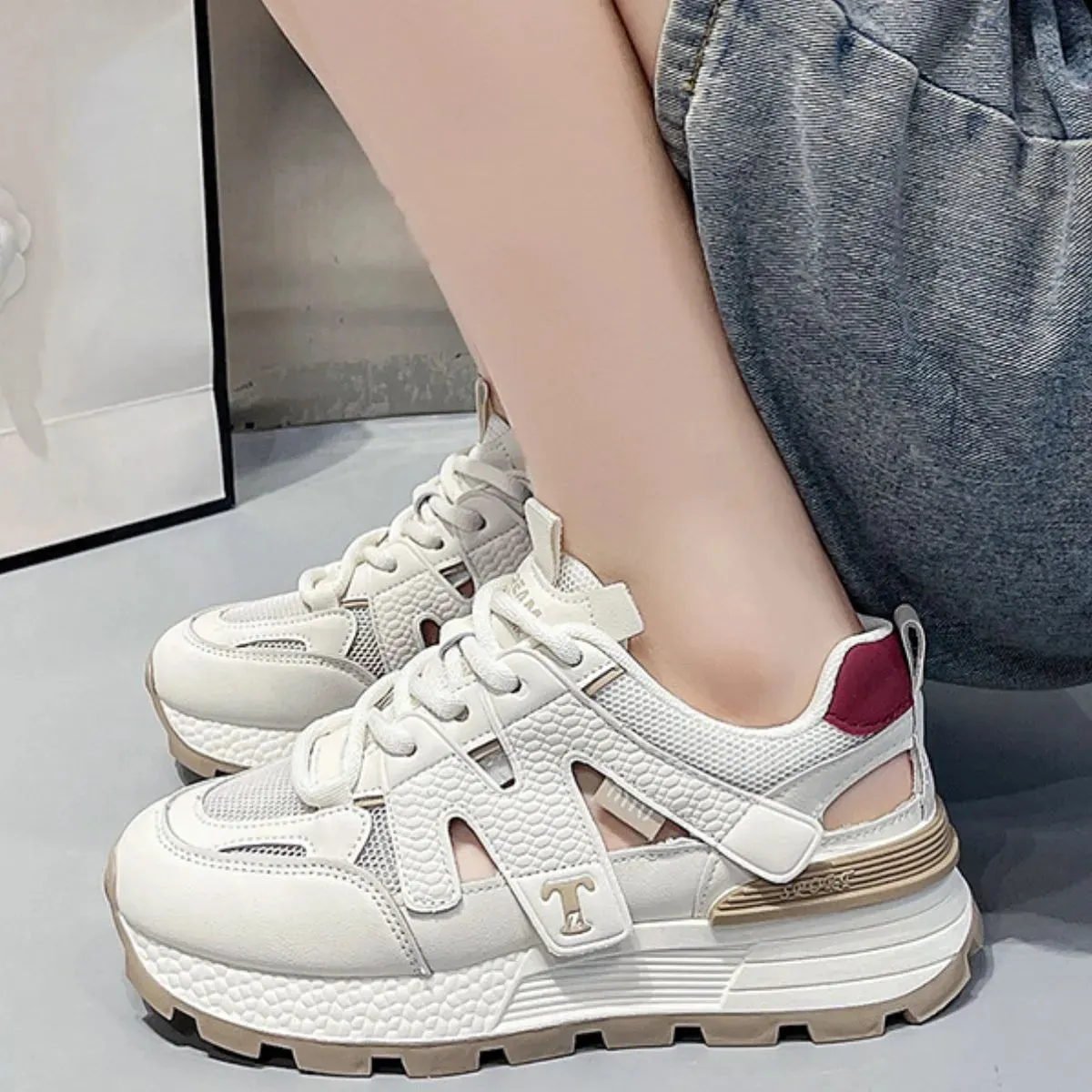Round Toe Platform Sneakers