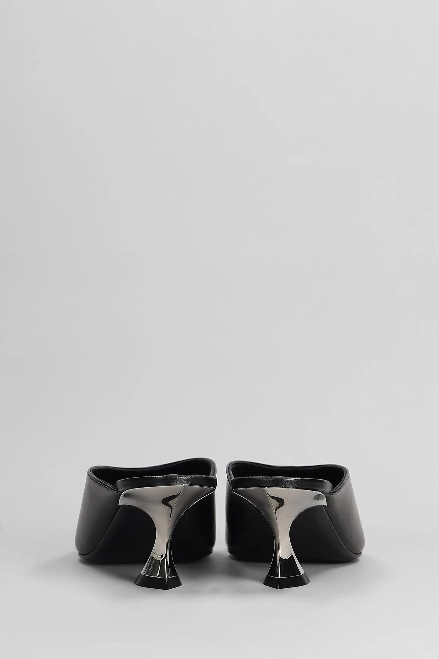 Slipper-Mule in black leather