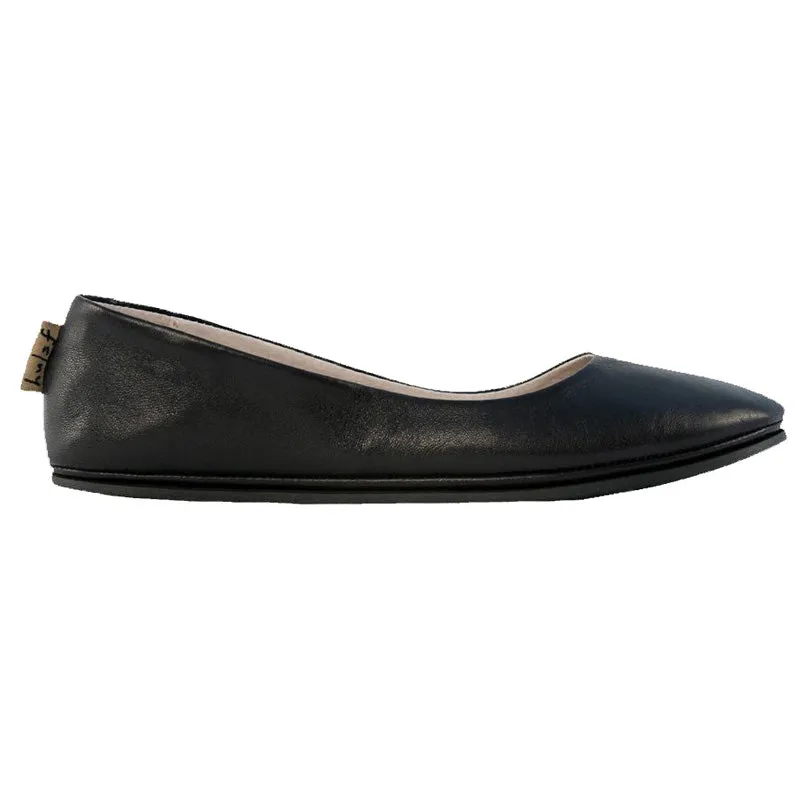 Sloop - Black Leather