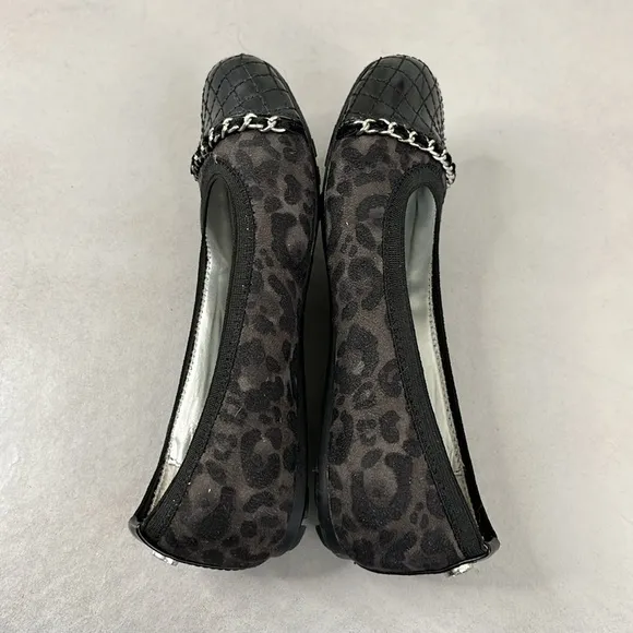 Stuart Weitzman Fannie Quilted Girls Leopard Ballet Flats Chain