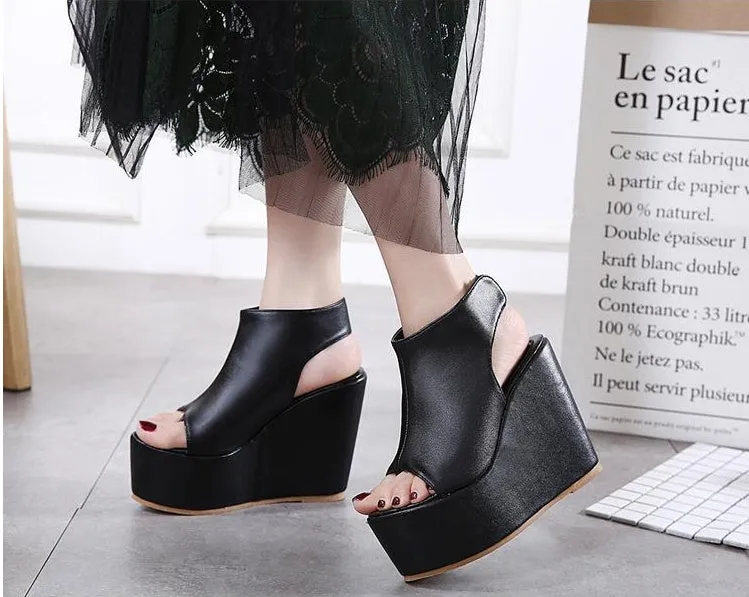 Stylish wild wedge sandals