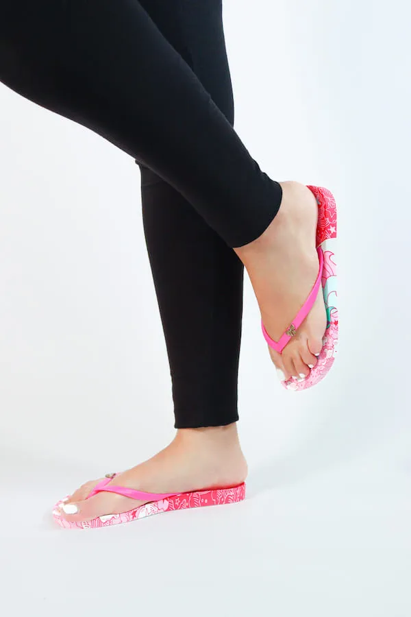 Viny - Women’s Lightweight Unicorn Beach/ Home Flip-Flops
